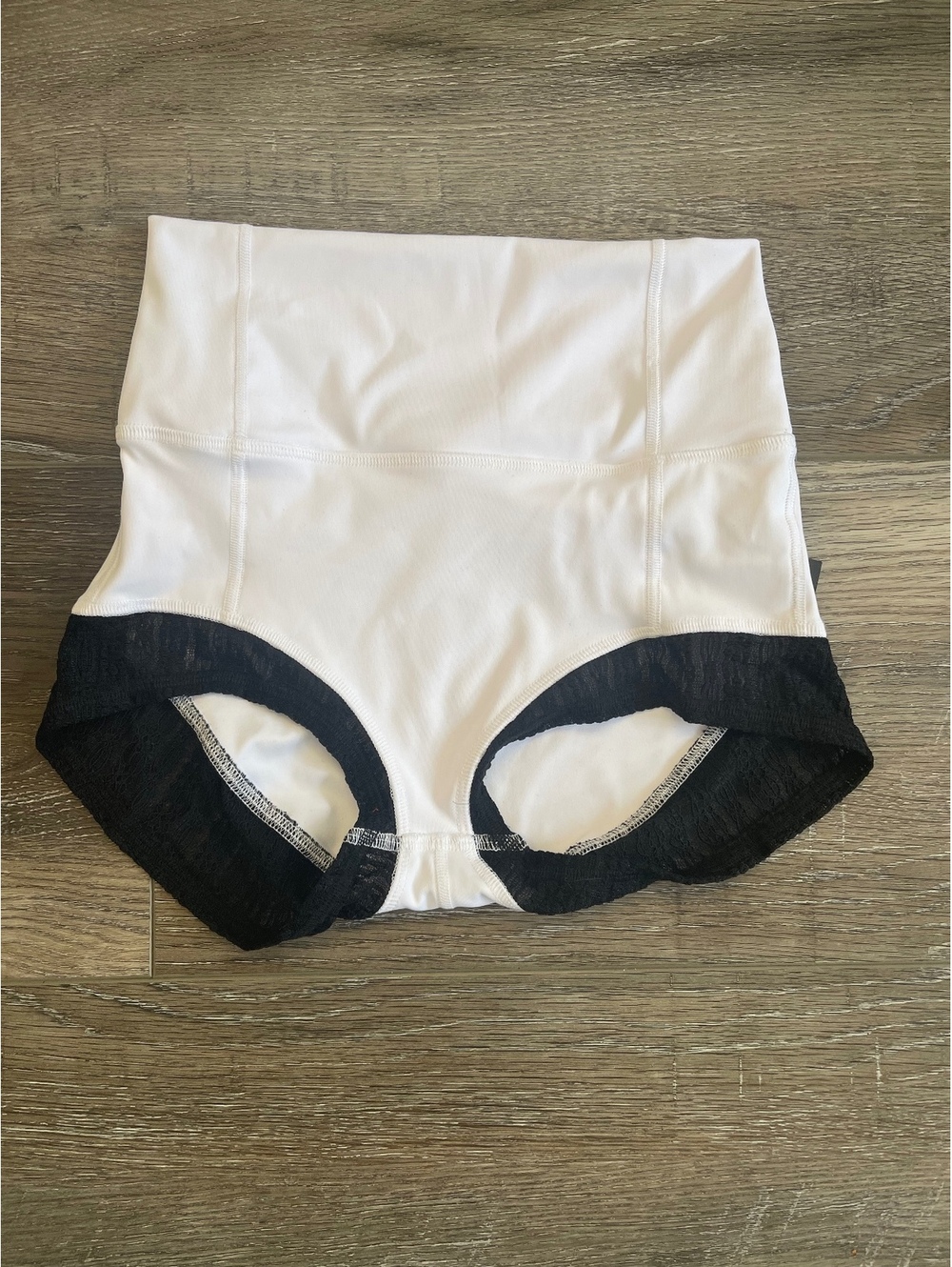Five Dancewear shorts NWT size XS